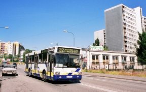 Mesto by malo vybudovať BUS pruh na Dlhých dieloch