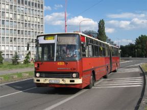 Ďalší vyradený kĺbový autobus Ikarus 283
