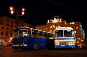 Klub historických autobusov pozýva na výstavu svojej zbierky (24.9.2011) + odchody linky 154