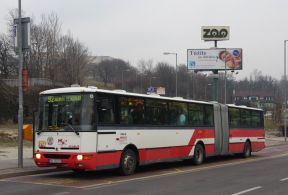 Prenajaté autobusy sa zaraďujú do premávky
