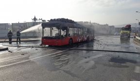 Ďalší autobus s CNG pohonom zhorel do tla