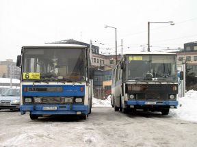Na linkách MHD sa opäť objavujú prímestské autobusy