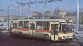 Pred 20 rokmi vyšiel do ulíc BB prvý trolejbus