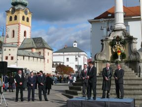 Ako v skutočnosti záleží mestu Banská Bystrica na kvalite poskytovanej verejnej dopravy? Rozprávali sme sa s človekom so skúsenosťami z mestského úradu.