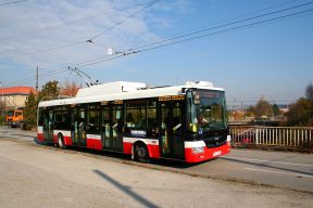 Do tretice všetko dobré, DPMBB opäť vyhlásil verejnú súťaž na dodávku nových trolejbusov