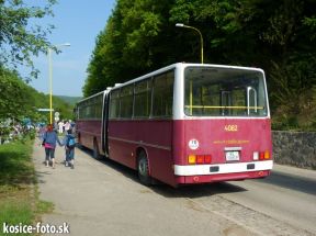Premávka historického autobusu na otvorenie detskej železnice (1.5.2015)