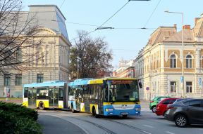 Dočasný odklon autobusov z Továrenskej ulice (26.7. – 31.8.2021)