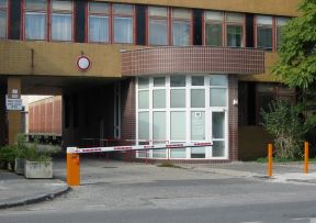 Rekonštrukcia predajne DPB na Olejkárskej (22. – 31.10.2012)