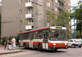 Mimoriadne: Jednosmerná výluka linky 205 v smere na Rajskú