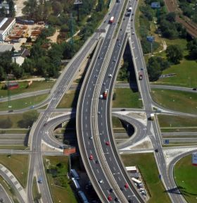 Rozširovanie diaľnice D1 a dôsledky pre verejnú dopravu