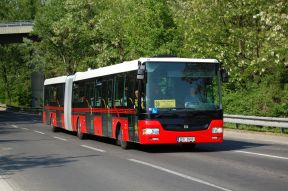 Súťaž na dodávku 100 kĺbových naftových autobusov vyhral SOR