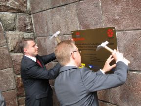 Tunel zrekonštruujú firmy Skanska BS, OHL ŽS a Trnavská stavebná spoločnosť