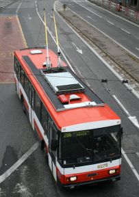 Samohasiace zariadenie sa montuje aj do trolejbusov