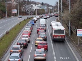 Dopravné občianske združenia vítajú zriadenie buspruhu na Štefánikovej ul.