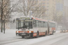 Mimoriadne: Odklon linky 83 v Dúbravke