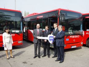 V prímestskej doprave pribudne 40 nových autobusov