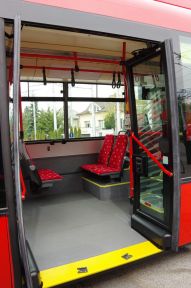 Nové trolejbusy majú pridlhé zvonenie a spomaľujú dopravu