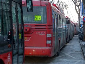 Mimoriadne: Prerušená premávka liniek 201 a 209 na Miletičovej