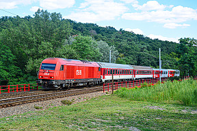 Železničná trať do Komárna zmení od decembra dopravcu