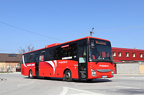 O prevádzkovanie prímestskej autobusovej dopravy v Bratislavskom kraji mali záujem traja uchádzači
