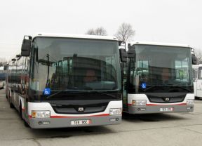 Nové kĺbové autobusy sú už v Nitre