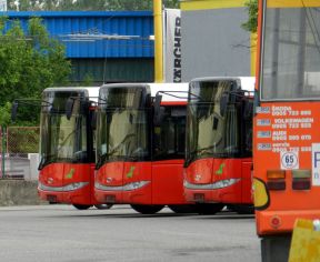 DPMP prevzal štyri nové autobusy značky Solaris