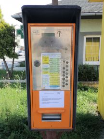 Dočasne nefunkčný automat na zastávke Nemocnica (27. – 30.8.2019)