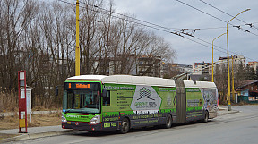 Škoda 25 Tr Irisbus #709 s novou celovozidlovou reklamou