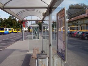 Prístrešky na autobusovej stanici po rokoch vyčistili